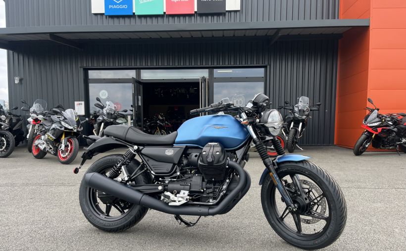 MOTO GUZZI V7 STONE 0