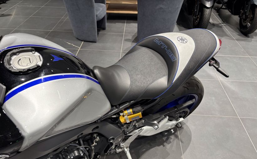 YAMAHA MT-09 SP 15