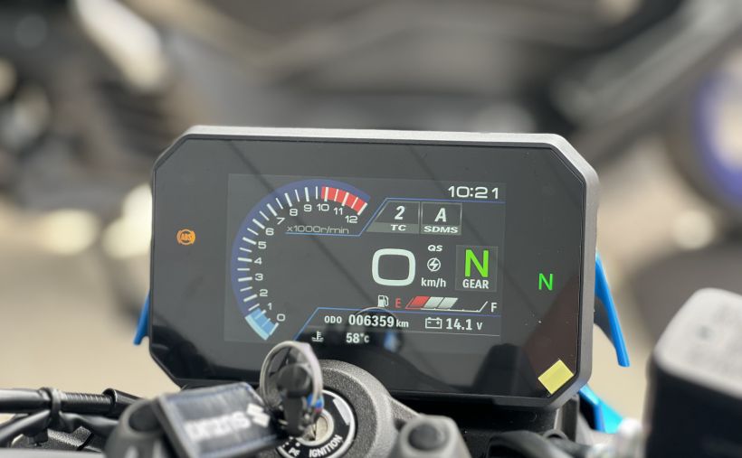 SUZUKI GSX-8S 7