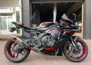 YAMAHA R1 - 2022