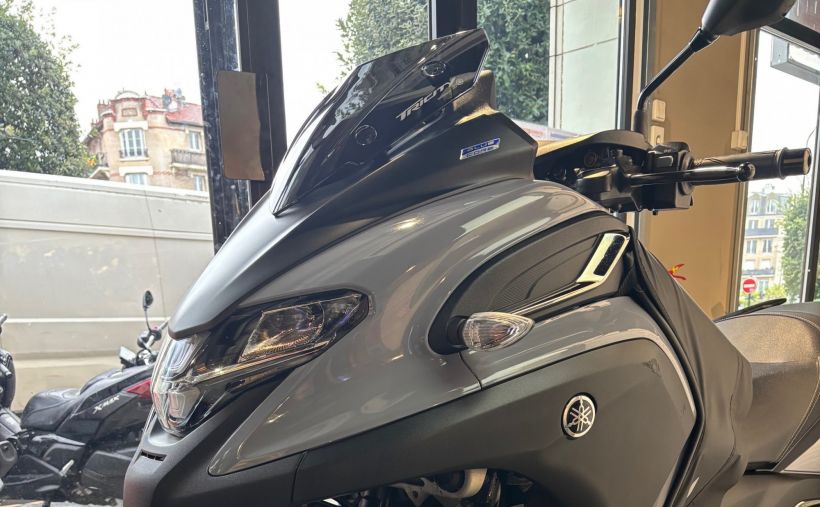 YAMAHA TRICITY 300 1