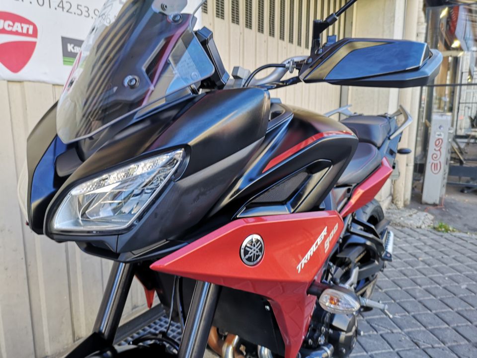 YAMAHA TRACER 9 48