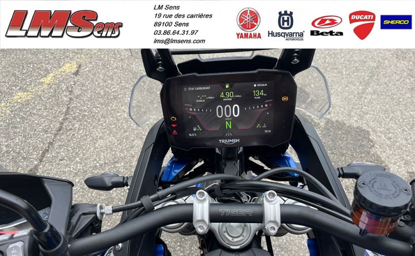 TRIUMPH Tiger 900 GT PRO 2