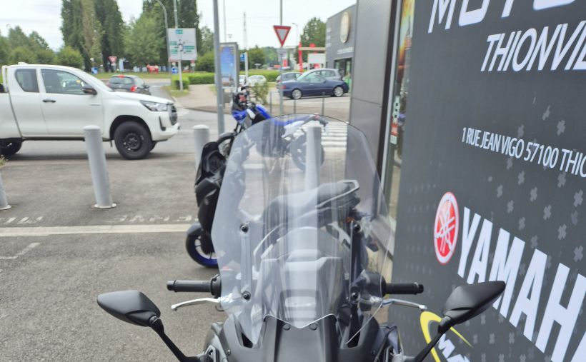 YAMAHA XP T-MAX 560 TECH MAX 4