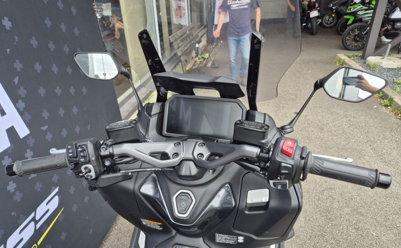 YAMAHA XP T-MAX 560 TECH MAX 5