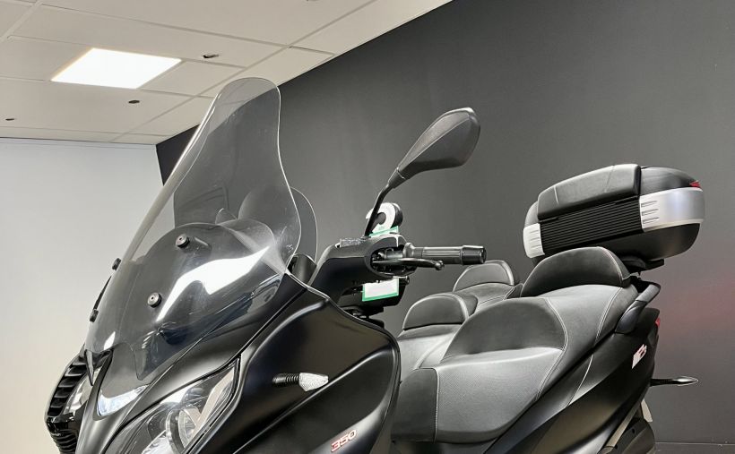 PIAGGIO MP3 350 ABS/ASR 0