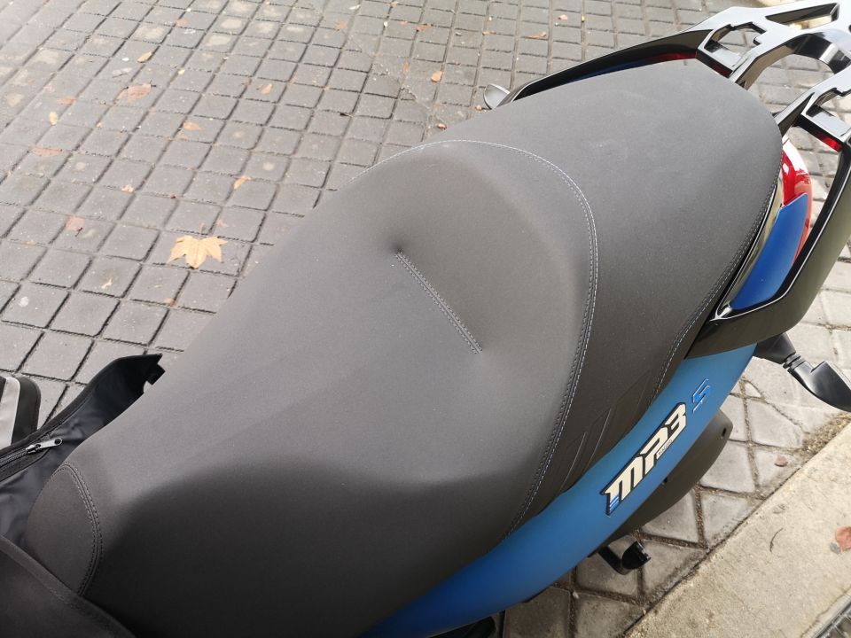 PIAGGIO MP3 310 HPE SPORT 12