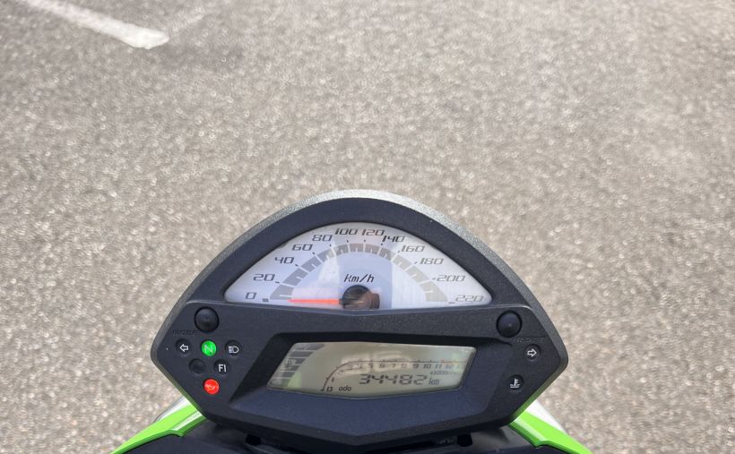 KAWASAKI ER-6 6