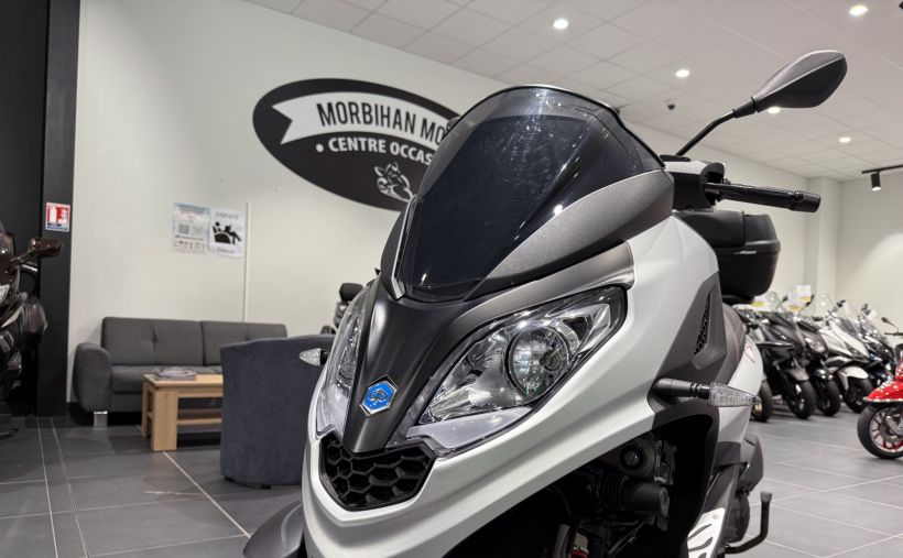 PIAGGIO MP3 300 HPE ABS ASR 4