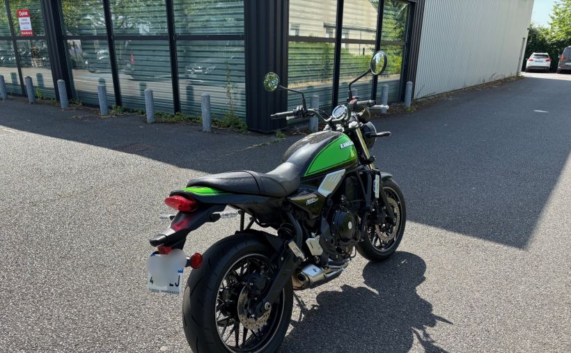 KAWASAKI Z 650 RS 2