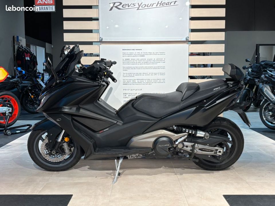 KYMCO AK 550 3