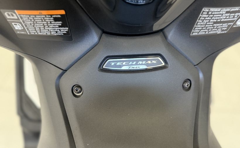 YAMAHA XP T-MAX 560 TECH MAX 9