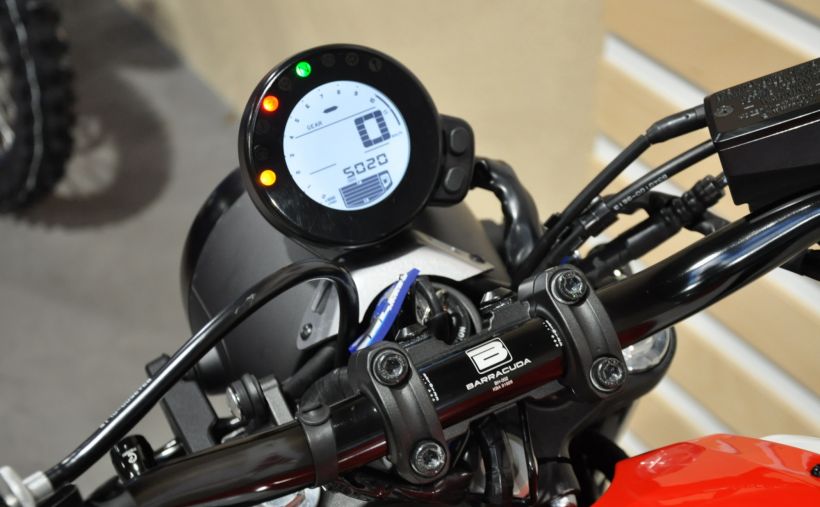 YAMAHA XSR 700 35KW 18