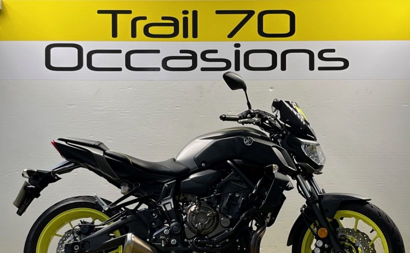 YAMAHA MT-07 0