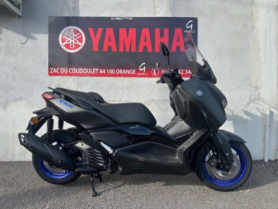 YAMAHA XMAX 125 0