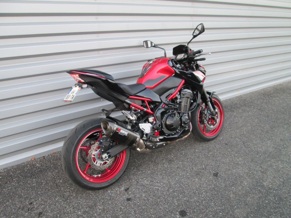 KAWASAKI Z 900 16
