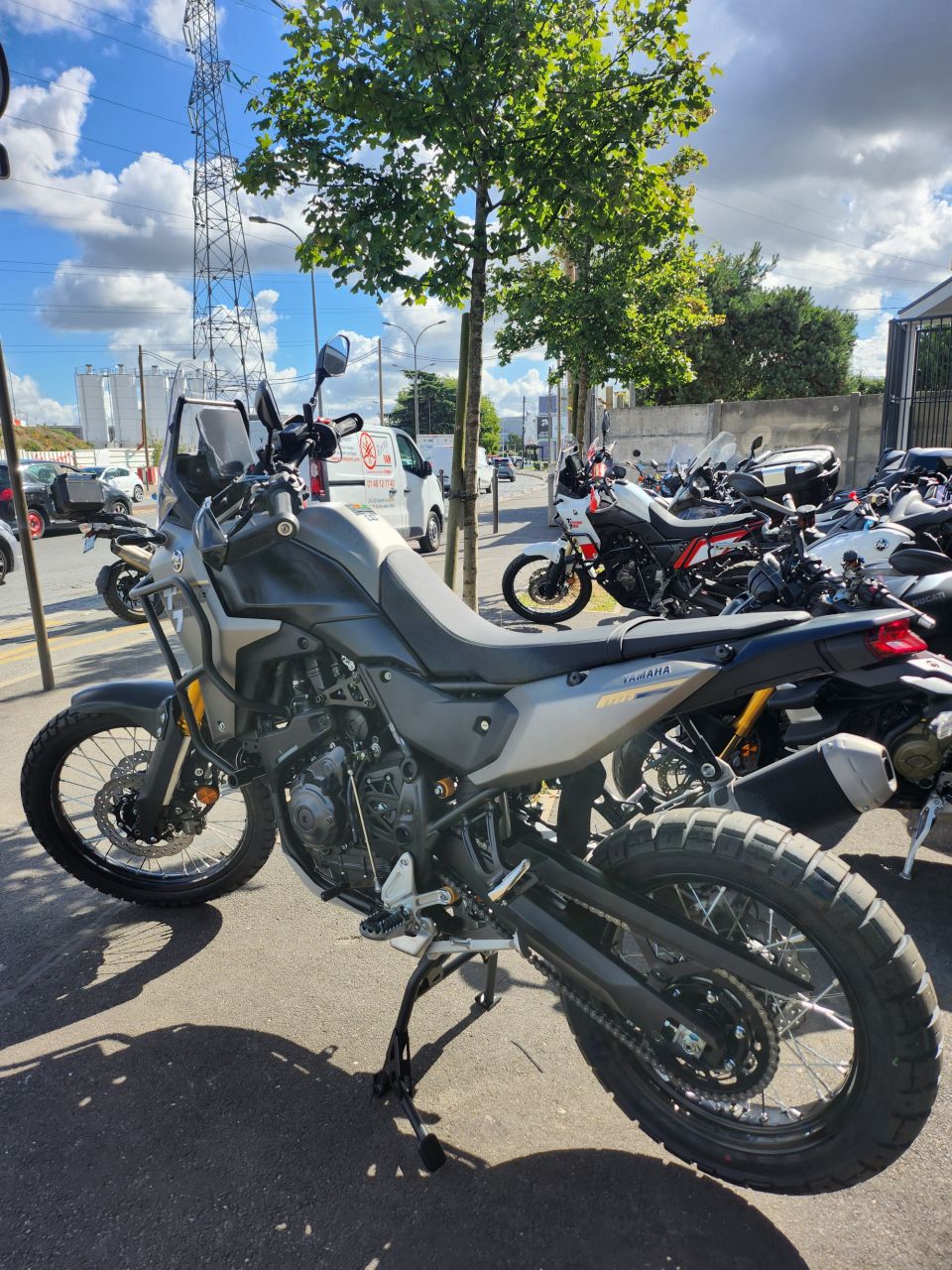 YAMAHA XTZ TENERE 700 2