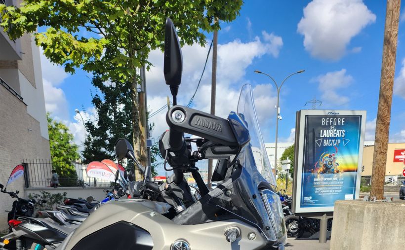 YAMAHA XTZ TENERE 700 4
