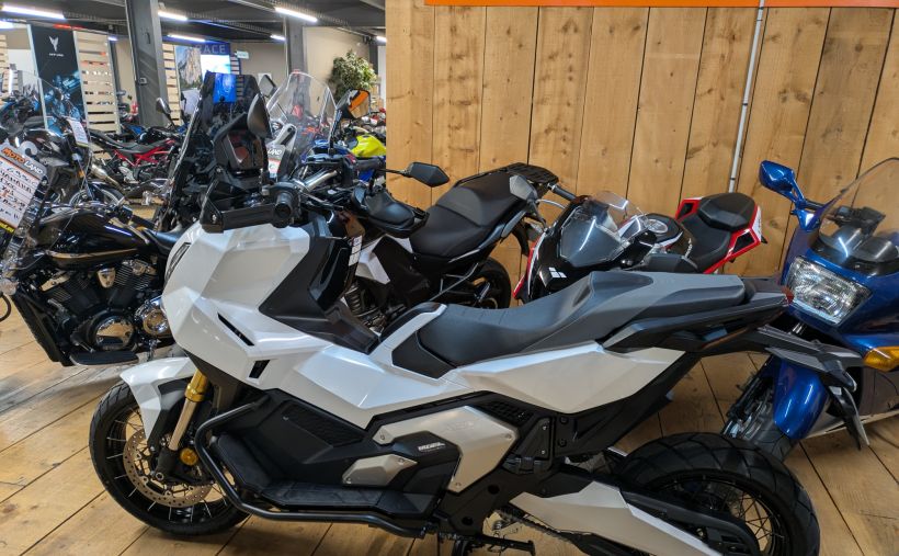 HONDA X-ADV 0