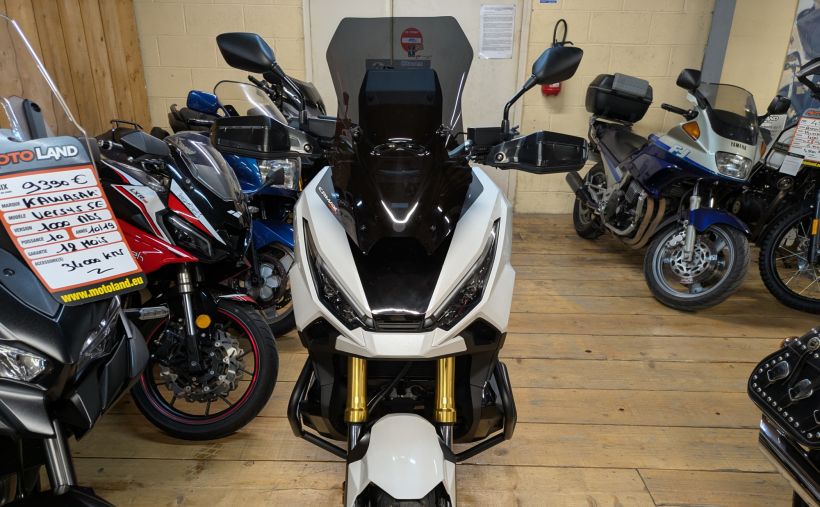 HONDA X-ADV 20