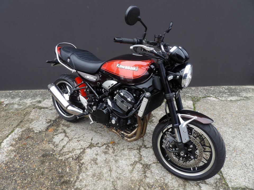 KAWASAKI Z 900 RS 0