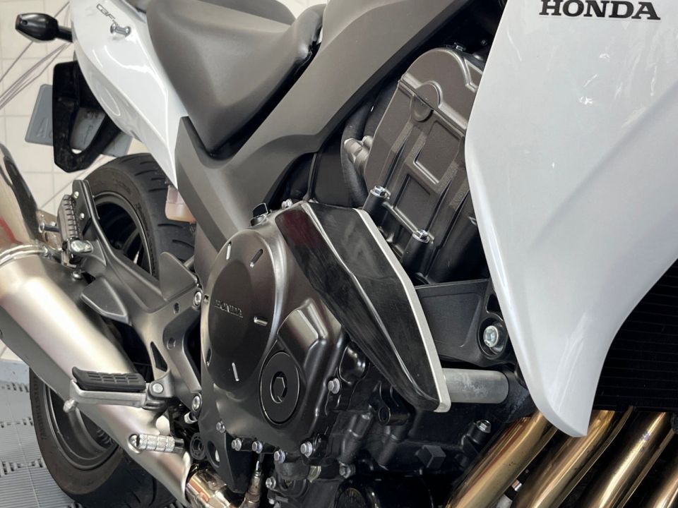 HONDA CBF 1000 F 42