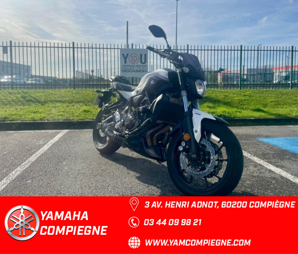YAMAHA MT-07 1