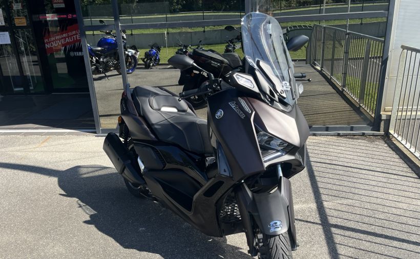 YAMAHA XMAX 300 Tech Max 2