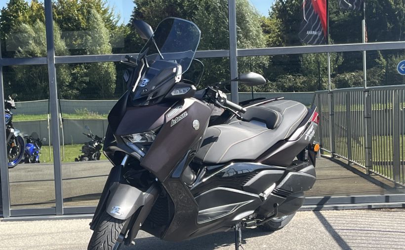 YAMAHA XMAX 300 Tech Max 0