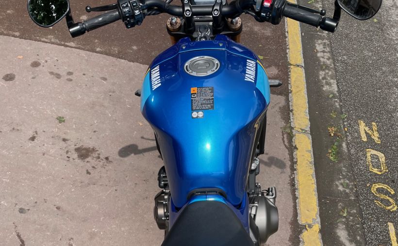 YAMAHA XSR 900 3