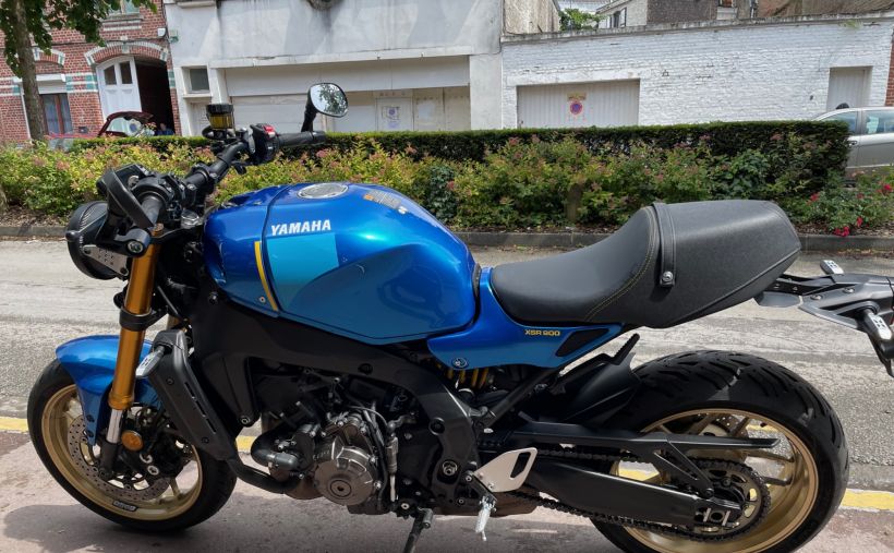 YAMAHA XSR 900 4