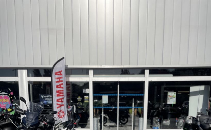 YAMAHA MT-09 0