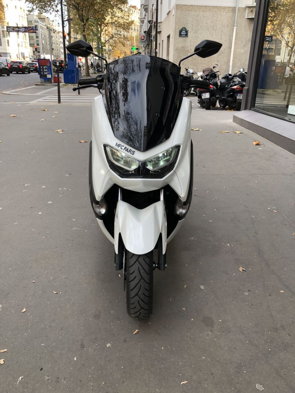 YAMAHA NMAX 125 35