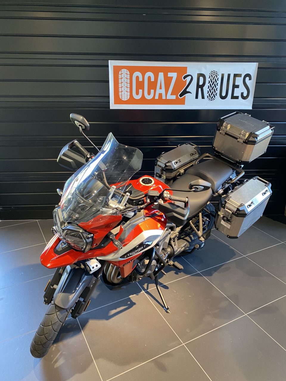 TRIUMPH TIGER 1200 EXPLORER XRT 4