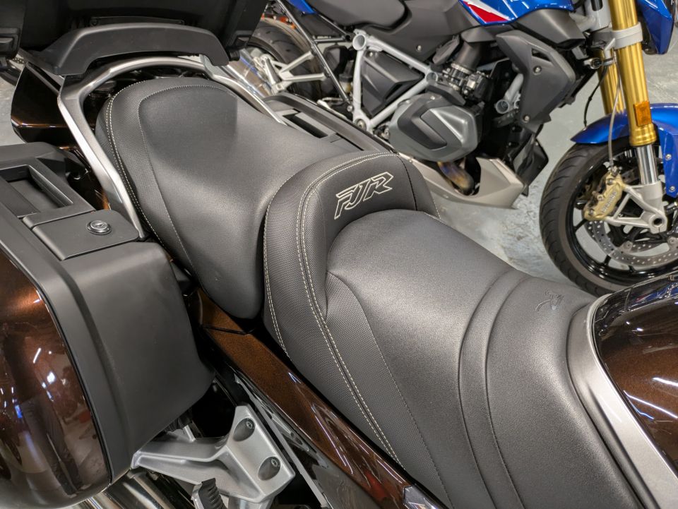 YAMAHA FJR 1300 ABS 50