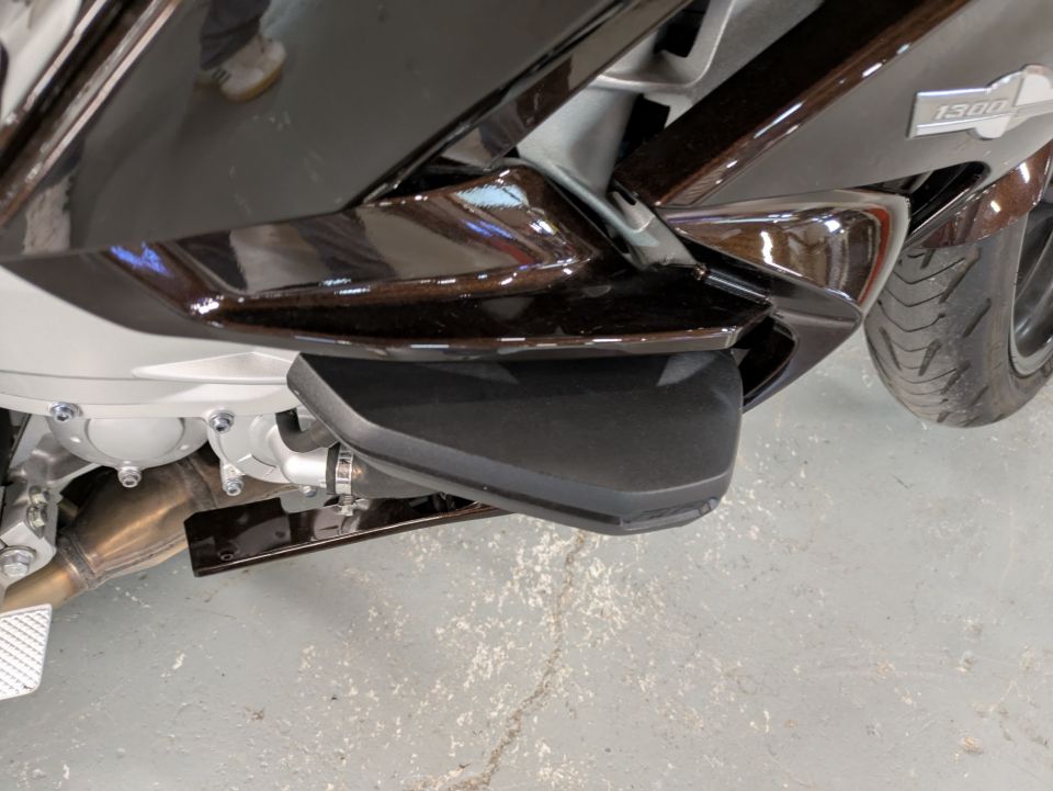 YAMAHA FJR 1300 ABS 60