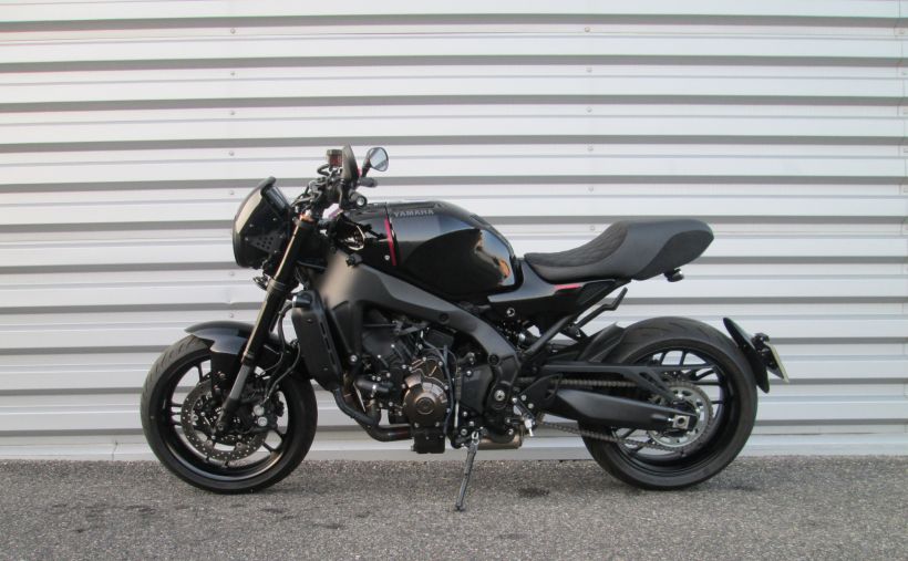 YAMAHA XSR 900 ABS 24