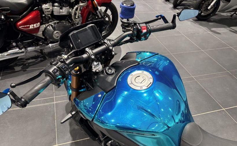 YAMAHA MT-09 SP 10