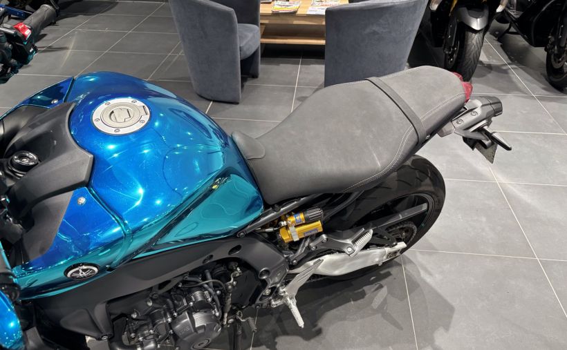 YAMAHA MT-09 SP 15