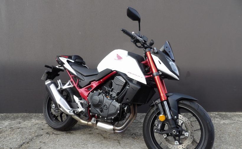 HONDA CB 750 HORNET 2