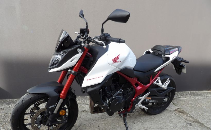 HONDA CB 750 HORNET 6