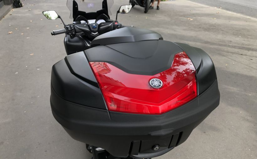 YAMAHA XP T-MAX 560 TECH MAX 22