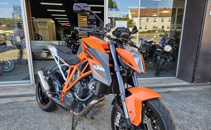 KTM 1290 SUPER DUKE R 1