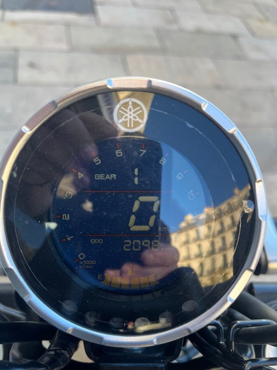 YAMAHA XSR 125 Legacy 9