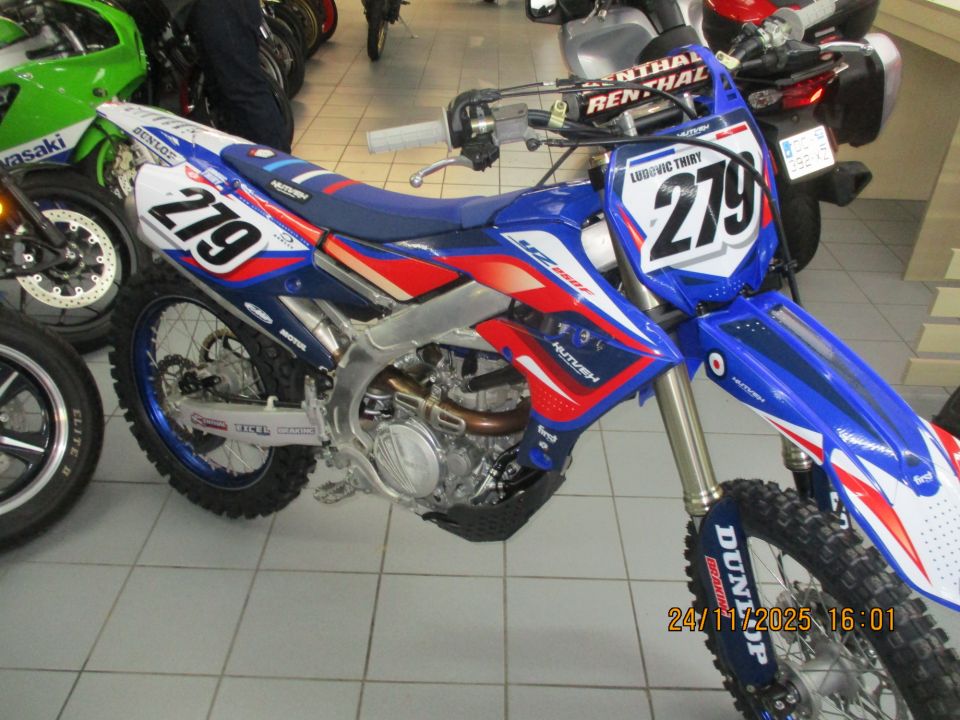 YAMAHA YZ250F 30