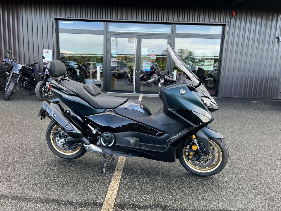 YAMAHA XP T-MAX 500 ABS NIGHT MAX 10