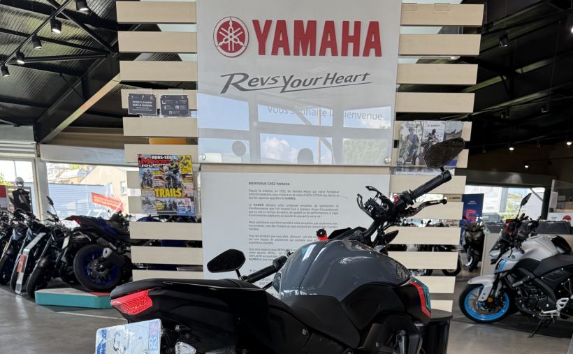 YAMAHA MT-125 ABS 7