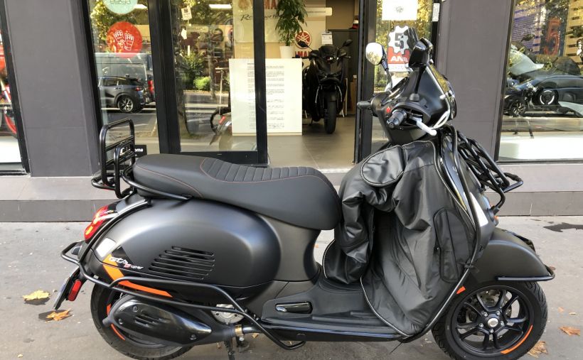 VESPA GTS SUPER SPORT 5