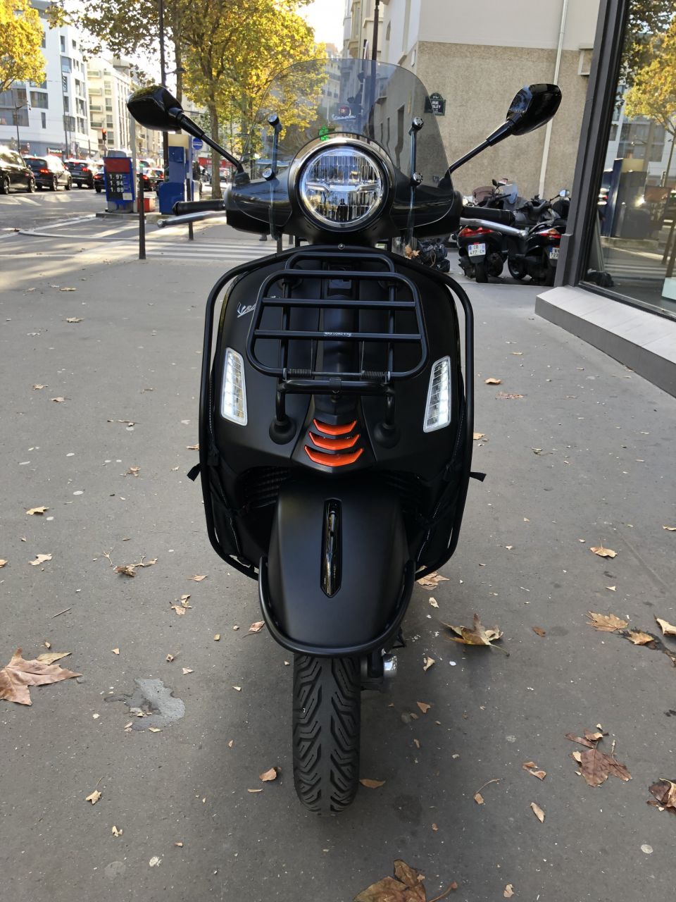 VESPA GTS SUPER SPORT 35