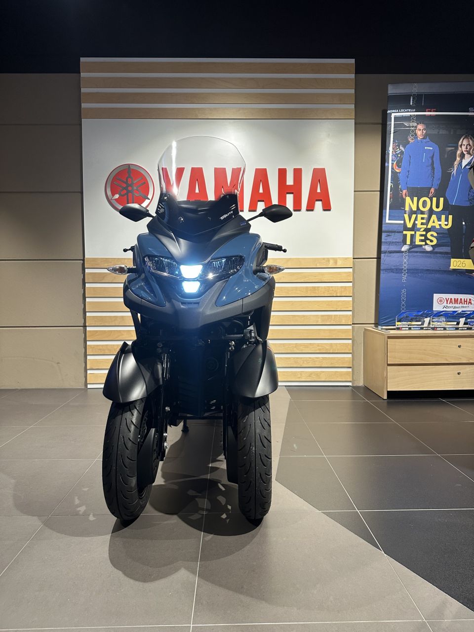 YAMAHA TRICITY 300 2